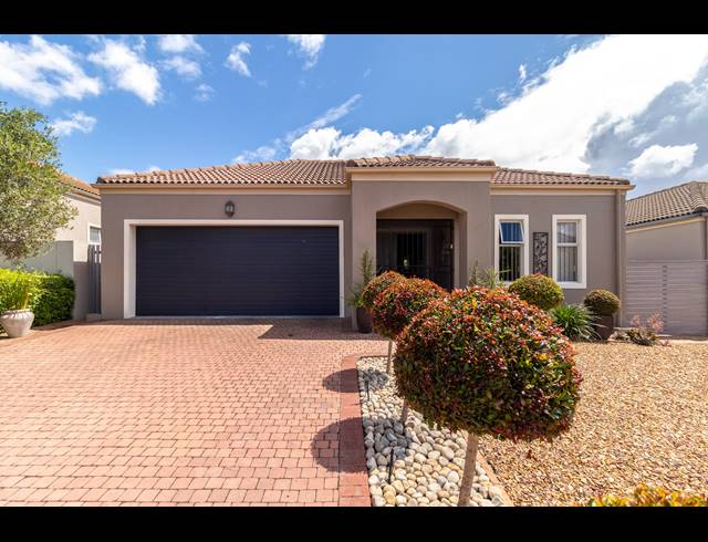 3 BEDROOM HOUSE FOR SALE IN AVALON ESTATE